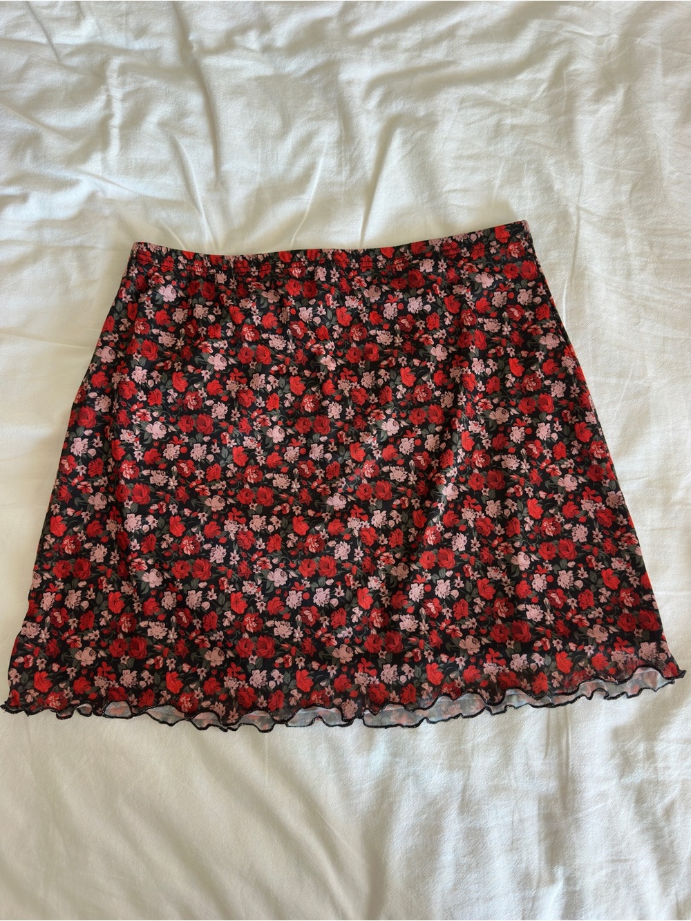 Floral Red & Pink A-Line Mesh Mini Skirt - L